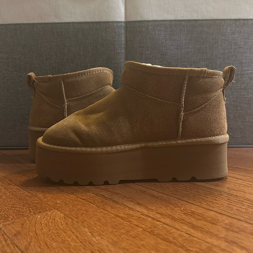 Similar to the Ugg Platform Ankle Bootie